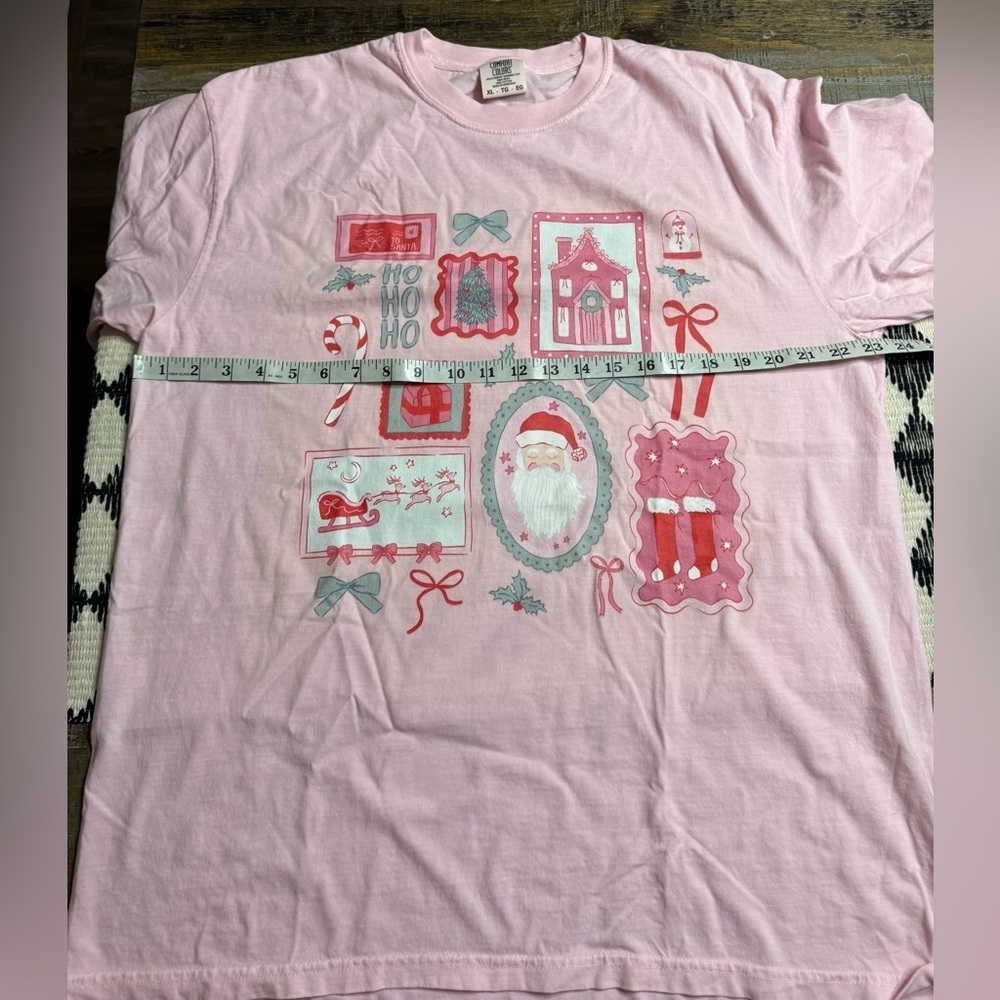 Comfort Colors Light Pink coquette Holiday Collage Graphic Tee - Picture 5 of 6